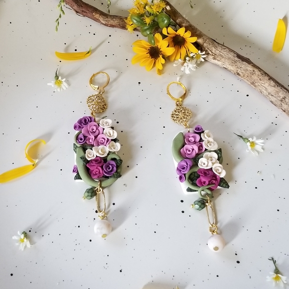 Handcrafted polymer clay earrings - Picture 2 of 4